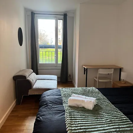 Apartment Large For 10 People Saint Fargeau *