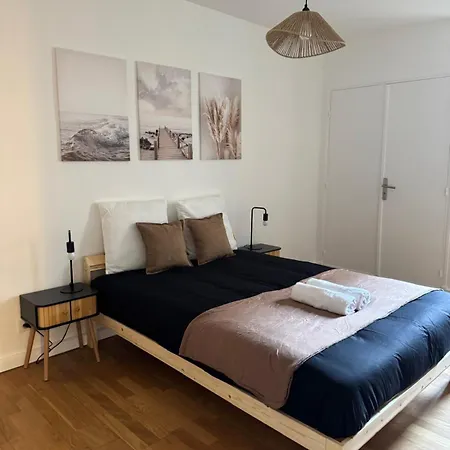 Apartment Large For 10 People Saint Fargeau